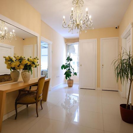Noela'S Place Тирана Екстериор снимка